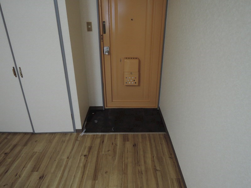 エスオーハイツ 玄関