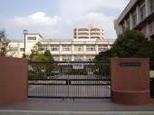 ビバリーヒルズ北島東 中学校