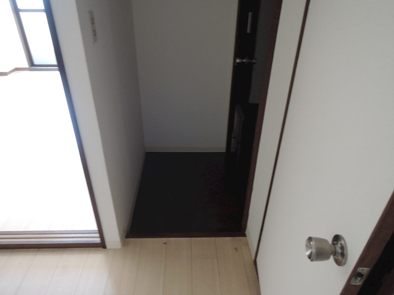 ロジュマン天下茶屋  玄関