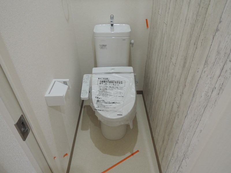 大阪府大阪市住之江区西加賀屋４丁目 トイレ