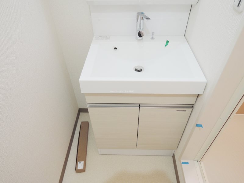 フジパレス西加賀屋V番館 洗面所
