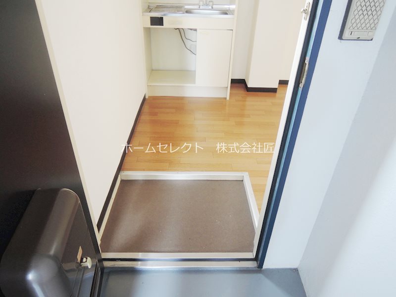 オリエントパレス 玄関