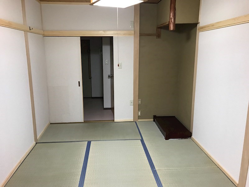 天神ノ森1丁目借家 リビング