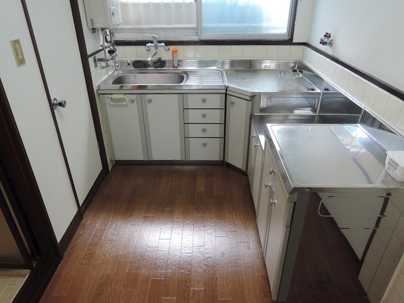 鶴見橋2丁目戸建賃貸 キッチン