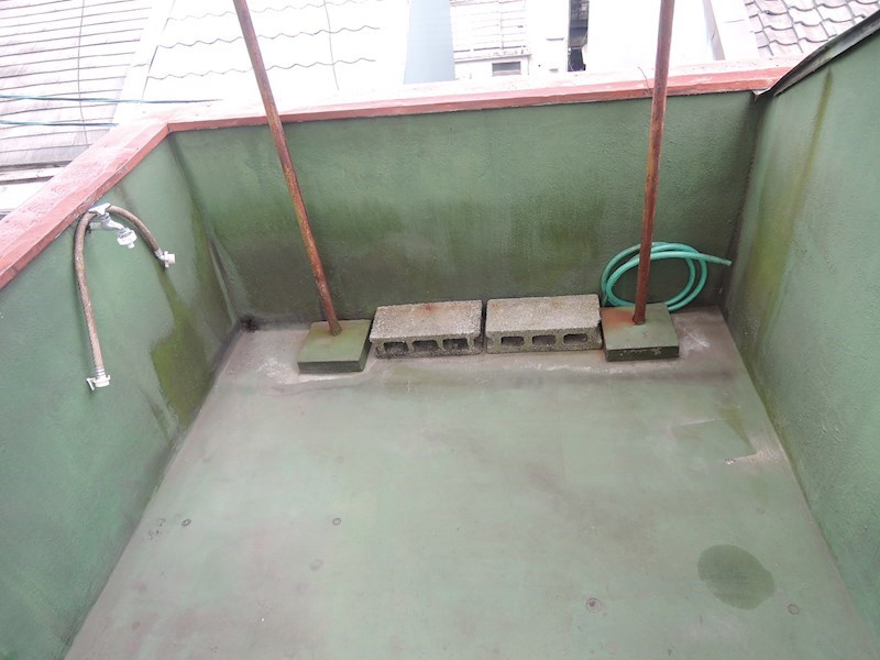 鶴見橋2丁目戸建賃貸 ベランダ