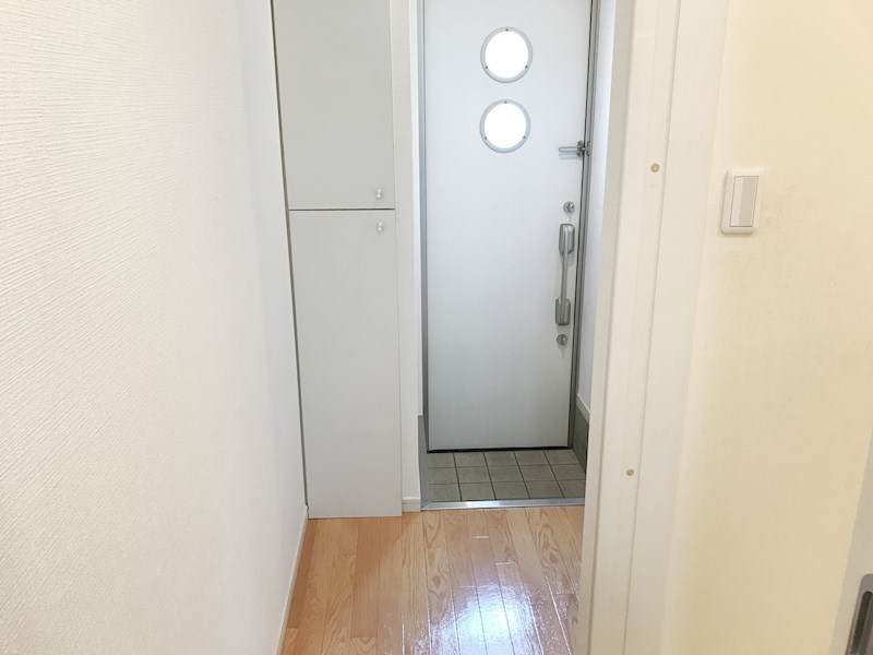 ハイツサフラン 玄関