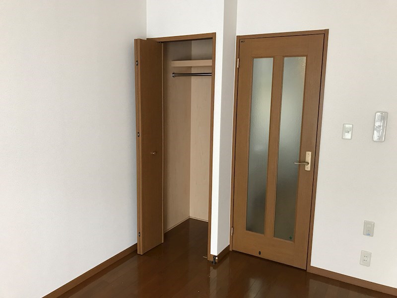 ラフィーネ聖天坂Ⅱ番館 収納