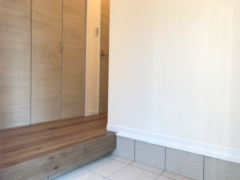 清水丘2丁目戸建賃貸 玄関