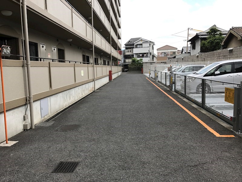 大阪府大阪市西成区千本南１丁目 駐車場