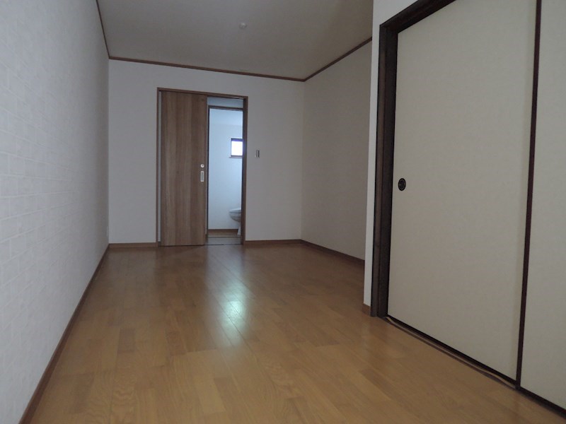 御崎1丁目戸建賃貸 リビング