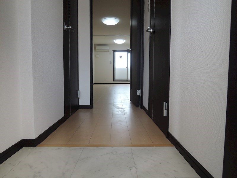 フジパレス北加賀屋EAST 玄関
