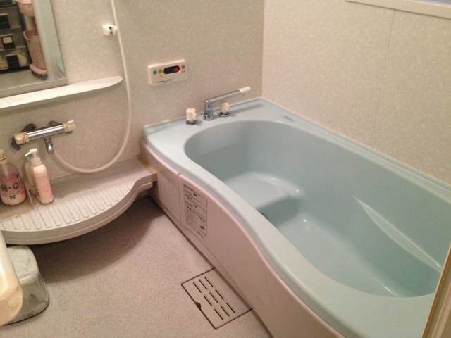 大国町シェアハウス 風呂画像