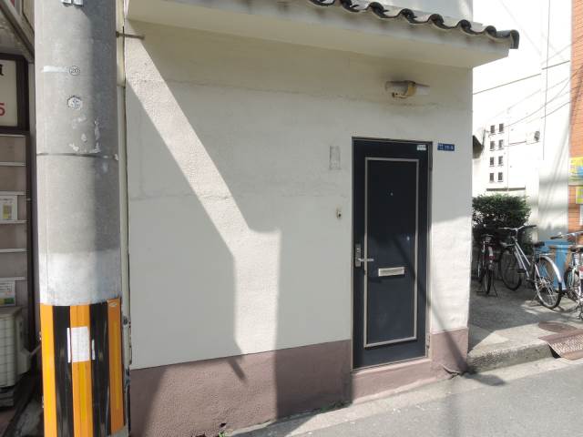 岸里東1丁目戸建賃貸 外観