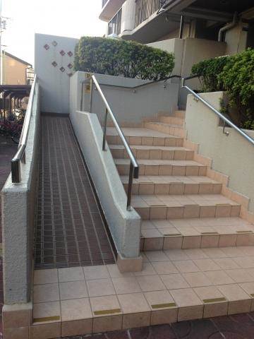 北加賀屋5丁目マンション エントランス