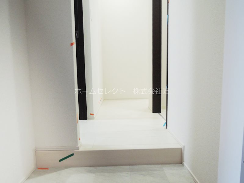 ラフィーネ聖天坂Ⅵ番館 玄関