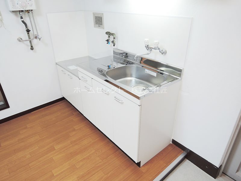 ｉｃｒｏｓｓＡＭ北加賀屋(コーポラスローザ) キッチン