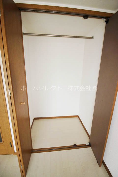 ハイム北加賀屋 収納
