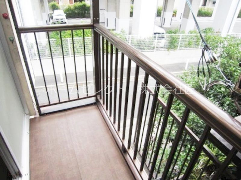 西住之江3丁目戸建賃貸 ベランダ