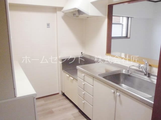 アイブイワイ帝塚山 キッチン