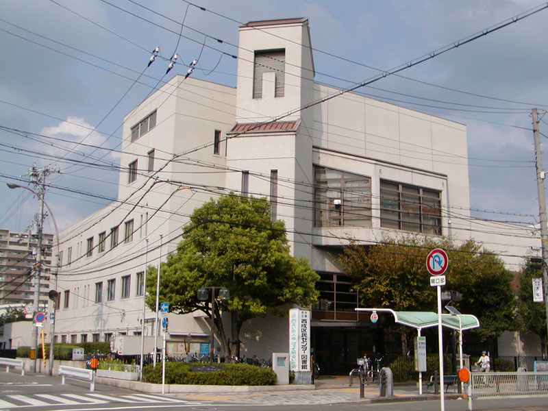 プライム岸里東 図書館