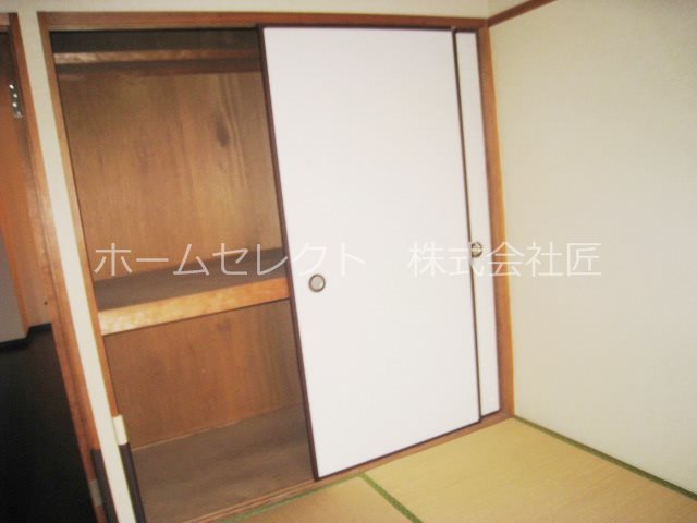 ビバリーヒルズ玉出西 収納