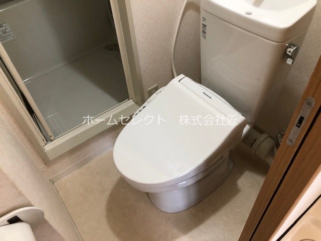 グランドコーポカトレア トイレ
