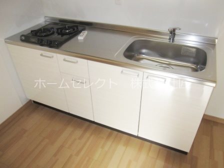ルレーヴ帝塚山 キッチン