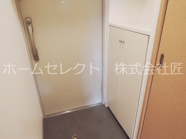 アクセス 玄関