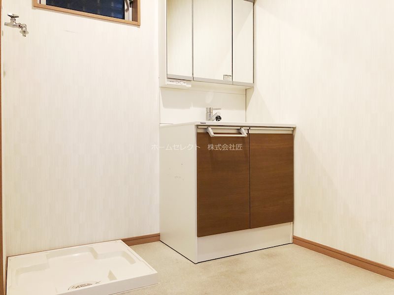 御崎1丁目戸建賃貸 4LDK 洗面所