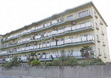 エメラルドマンション南津守B棟 外観