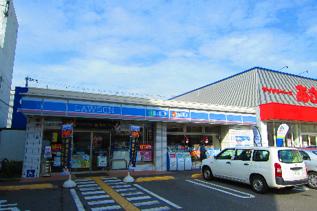 平田マンション コンビニ