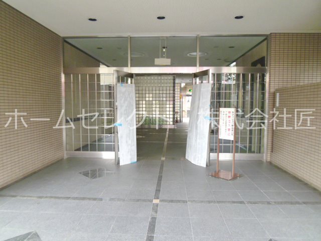 朝日プラザプレール岸里 エントランス