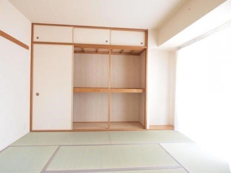 南海ハイライズフラット天下茶屋 収納