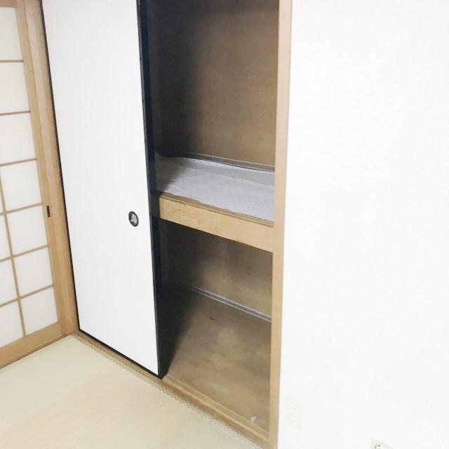 メゾンシャピー岸里 収納