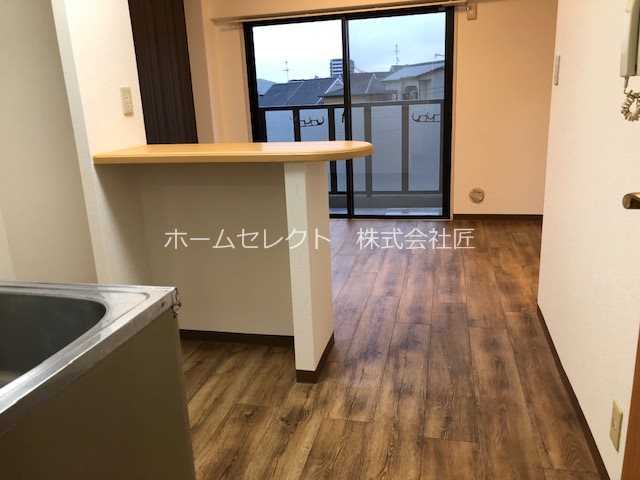 ヒルトップハウス　　 リビング