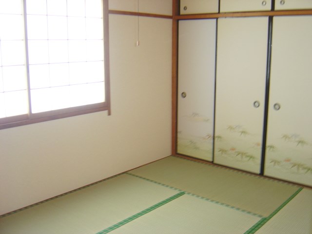 パレ岸里 収納
