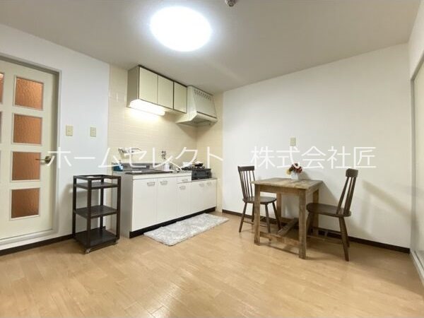 グルパ住吉1号館 リビング