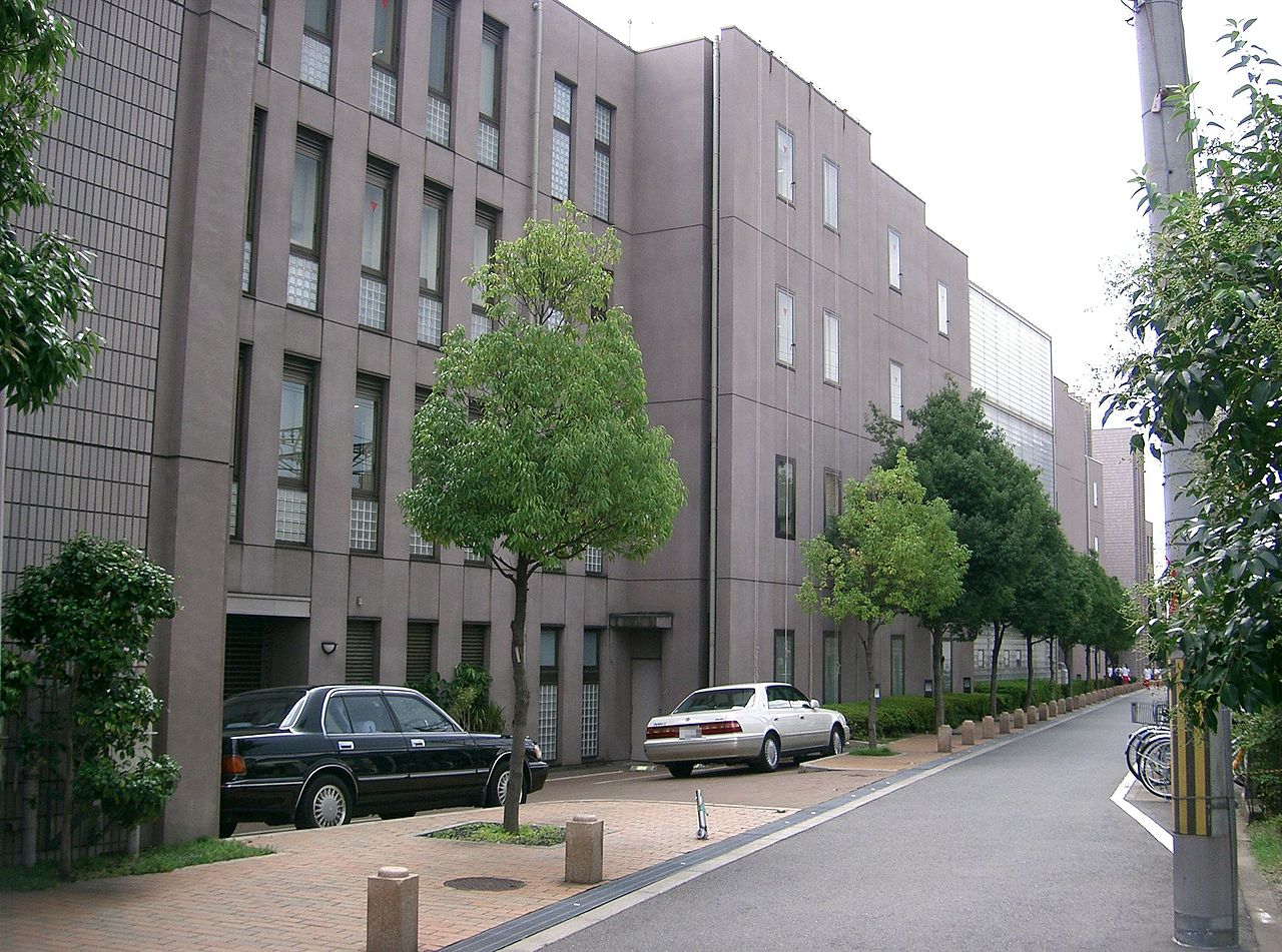 エクレール帝塚山 中学校