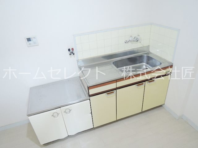 玉出ライオンズマンションプラスズー キッチン