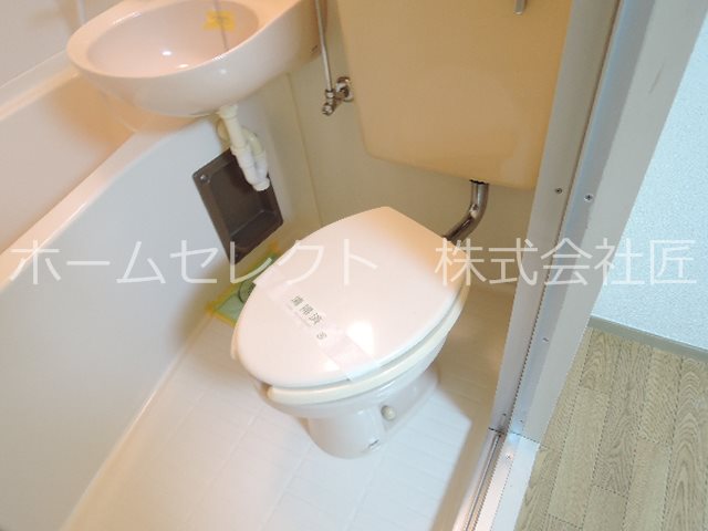 シャトーエリ トイレ