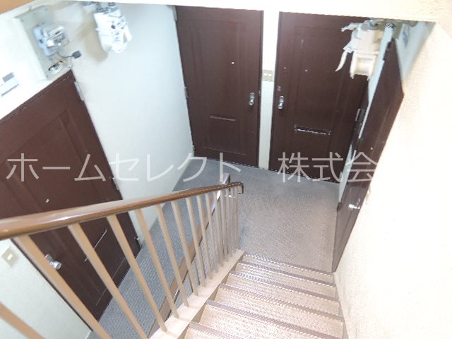 シャトーエリ ロビー