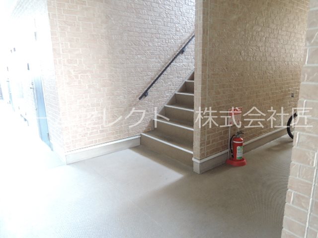 ルビーノ帝塚山 ロビー