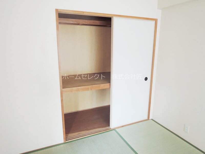 メゾン琵琶 収納