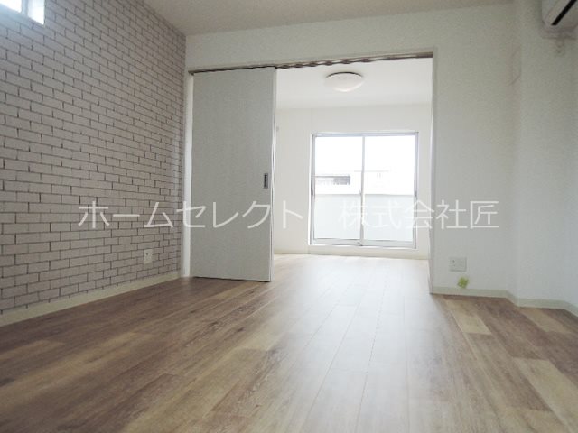 クリエオーレ玉出東 リビング