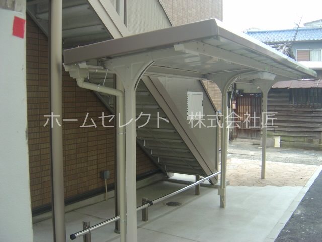 ドエル 駐車場
