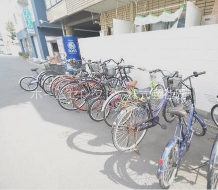 JSC天神ノ森 駐車場