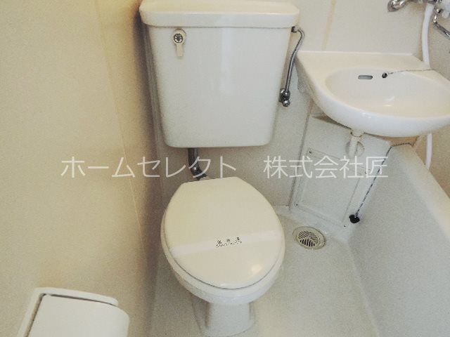 エレガントコハマ トイレ