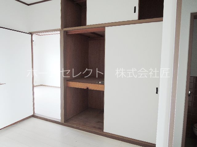 タカイレジデンス 収納