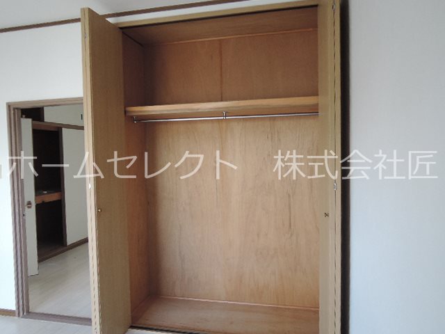 タカイレジデンス 収納