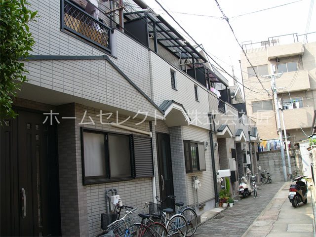 聖天下2丁目戸建賃貸 外観